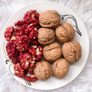 Hạt óc chó đỏ